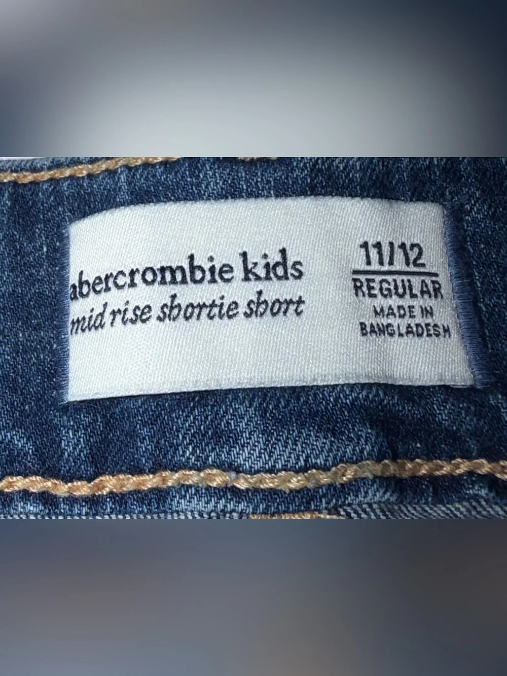 Abercrombie Kids Mid Rise Shortie Denim Shorts Girls Size 11/12 EUC Blue